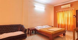 Hôtel Woodside à Mangalore Extérieur photo